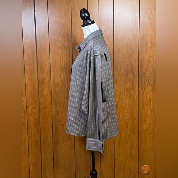 Max Mara Aire Pinstriped Wool-Blend Shirt size 16 - Picture 8 of 13